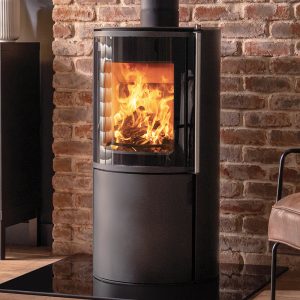 ireFX Atlas 1 wood burning stove with contemporary design and large flame viewing window.